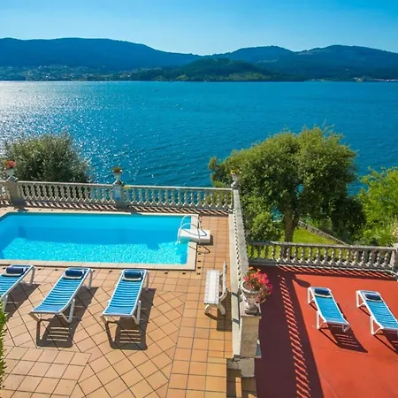 بيت للعطل Chalet Sotoxusto *
