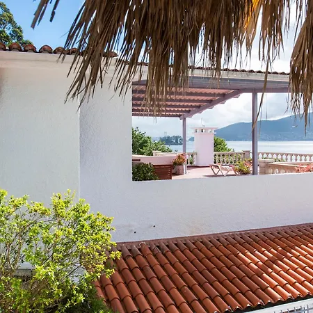 Chalet Sotoxusto بيت للعطل *