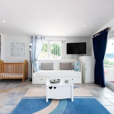 بيت للعطل Chalet Sotoxusto