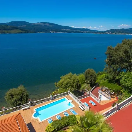 Chalet Sotoxusto بونتيفيذرا