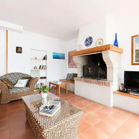 Chalet Sotoxusto بيت للعطل